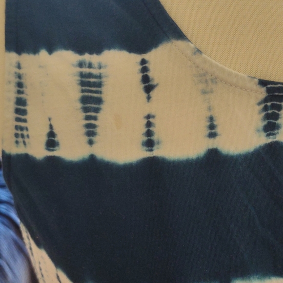 Natural Reflections Tie Dye Sleeveless Top Size Large - Picture 5 of 5